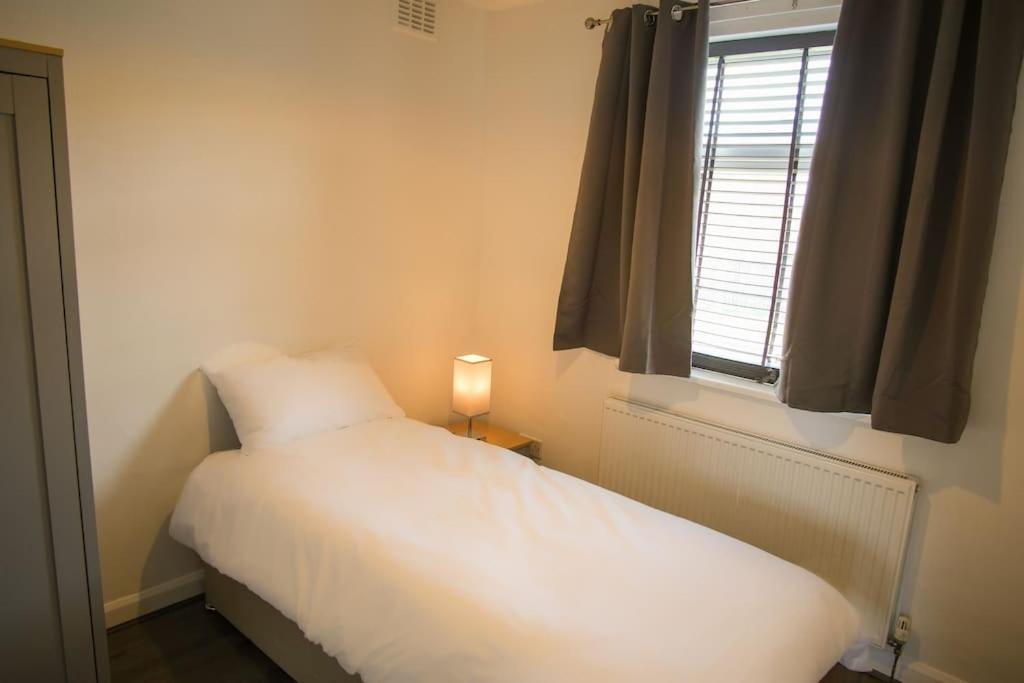 3 Bed, Parking Inc 15 Percent Off For Monthly Stays Westoe Exterior foto